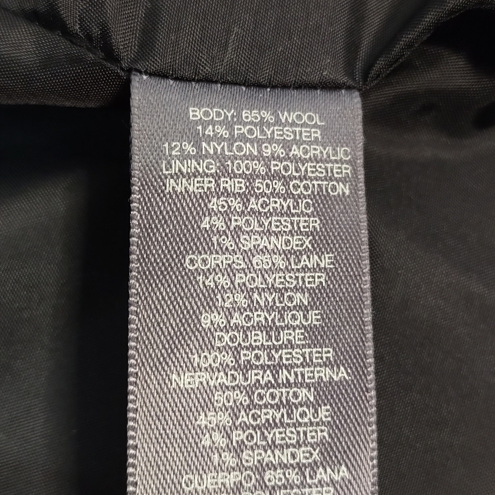 Great pre-owned condition.Black color.Wool blend.Double breasted.Size: XLP - Picture 10 of 10